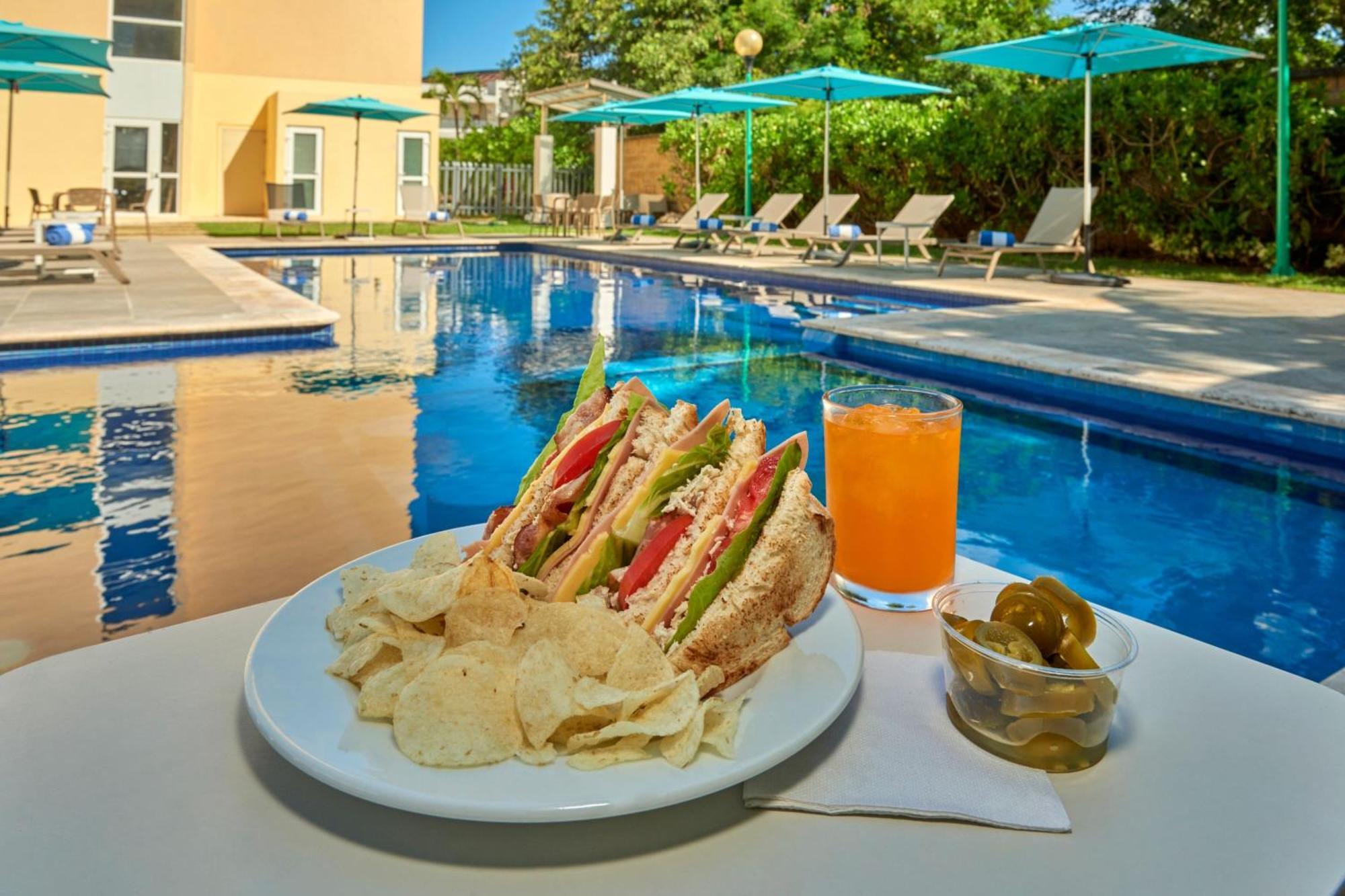 City Express By Marriott Playa Del Carmen Luaran gambar